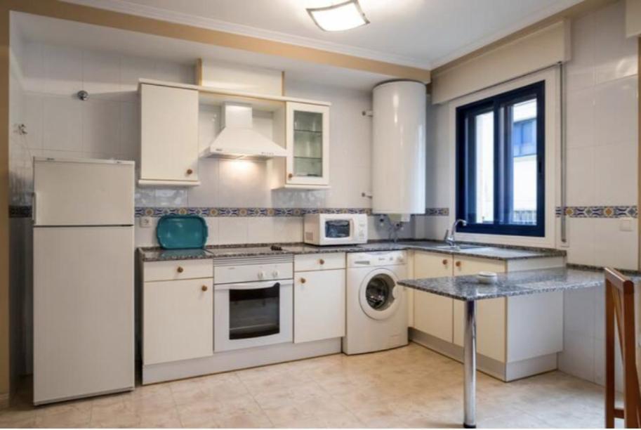 In Shared Flat In The I Fast Wifi Included L Trendy Area In The Homestay Valencia
